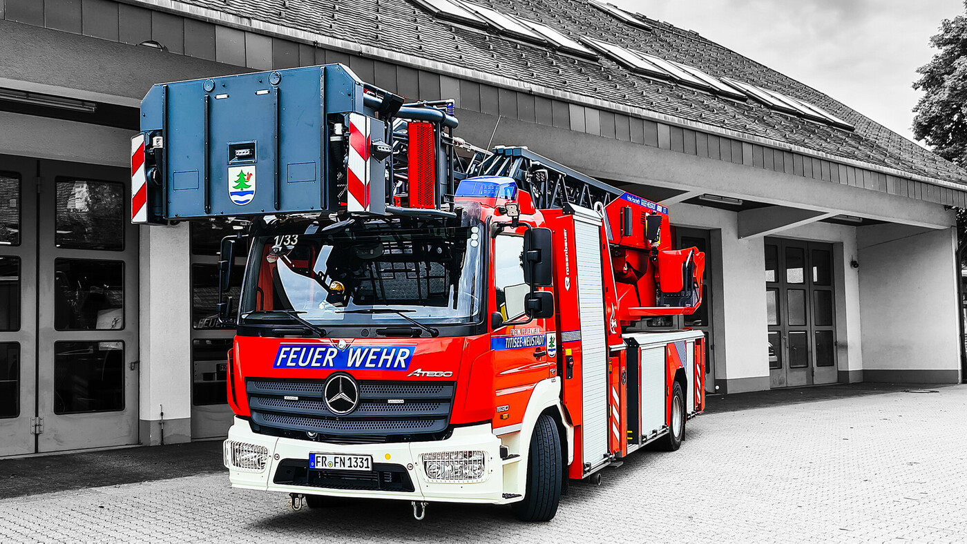 Drehleiter mit Korb 23/12